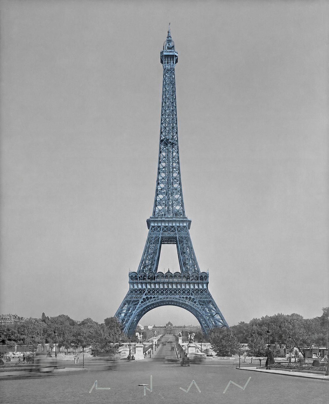Paris, conquering